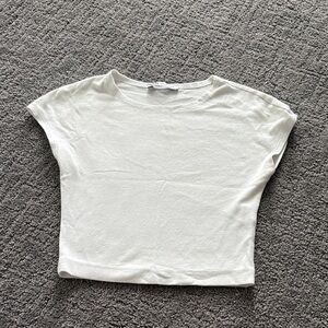 White Women’s Short Sleeve Crewneck Top